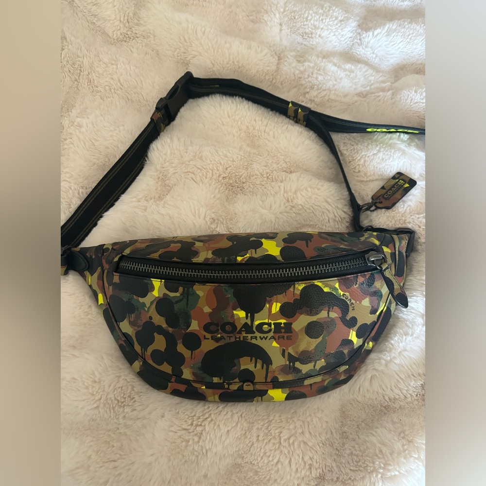 Coach camo drip crossbody